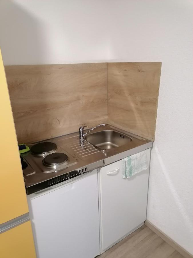 3.apartment *